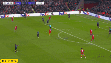 费尔斯成历史上最年轻达成5次单场20+的后卫