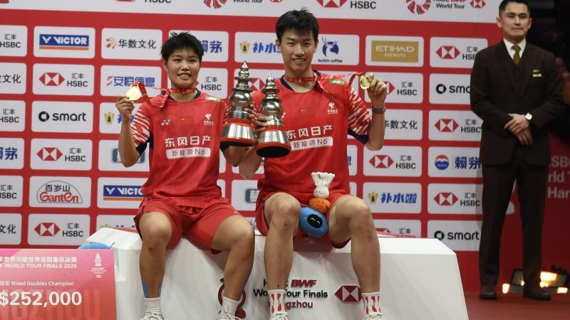 阿隆索：球队内部非常团结，阿诺德在皇马有适应过程是正常的