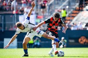 本赛季各项赛事狂轰34球，哈兰德追平C罗12年前同期纪录